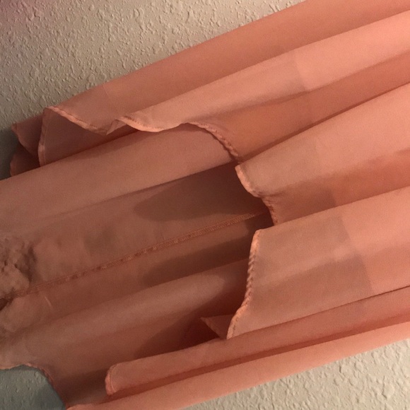 Peach high low - Picture 3 of 4